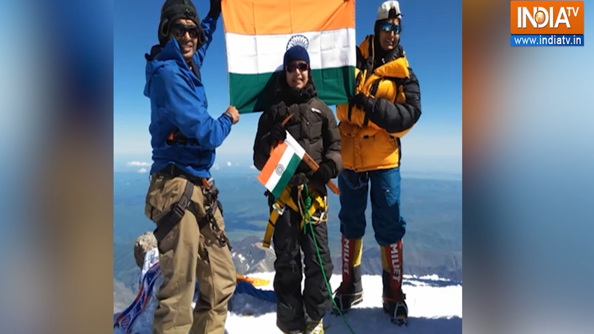 Mumbai Navy School's Class 12 girl conquers seven highest peaks in the world | Video