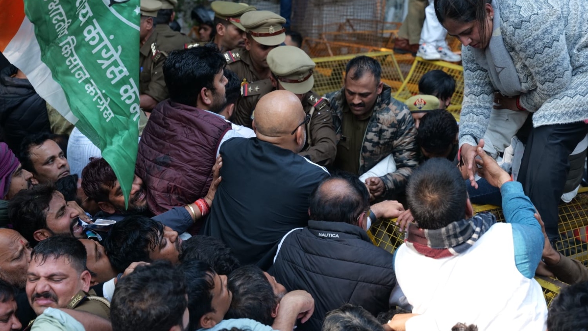 Congress worker dies during protest in Lucknow, party alleges 'police brutality'