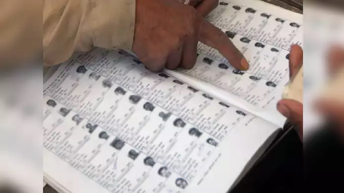 Delhi Police books four for submitting forged online applications for voter registration