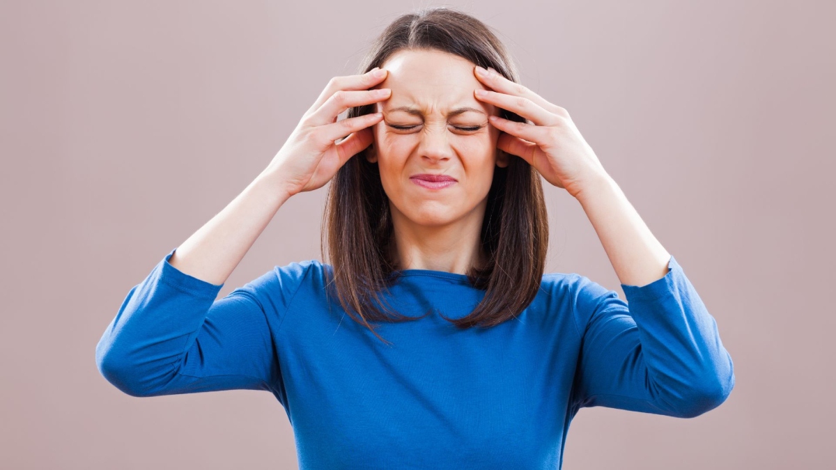 Are you getting severe headache due to cold weather? Follow these 5 tips to get rid of it