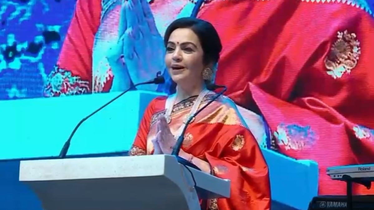 Nita Ambani pays tribute to Dhirubhai Ambani at 25th anniversary celebration of Jamnagar refinery