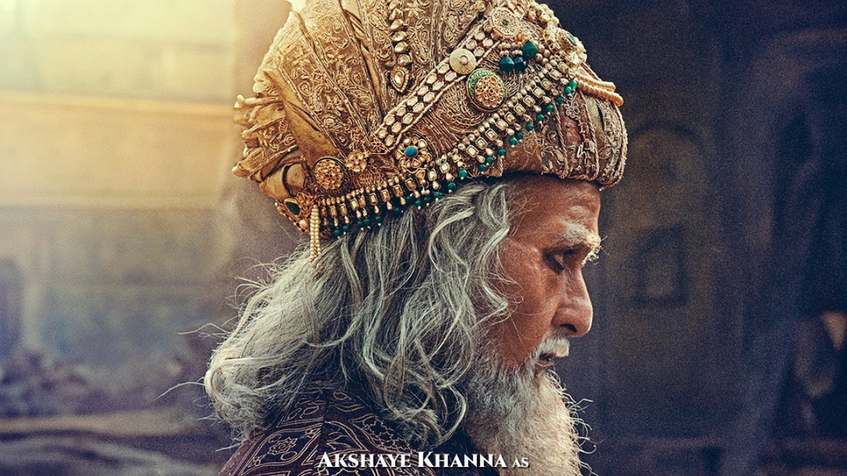 Akshaye Khanna’s intense look as Aurangzeb in Chhaava unveiled | See new poster