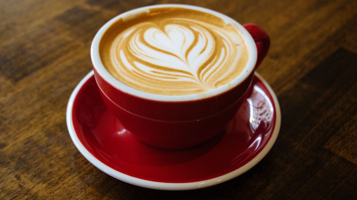 Study says your morning cup of coffee can help lower the risk of early death