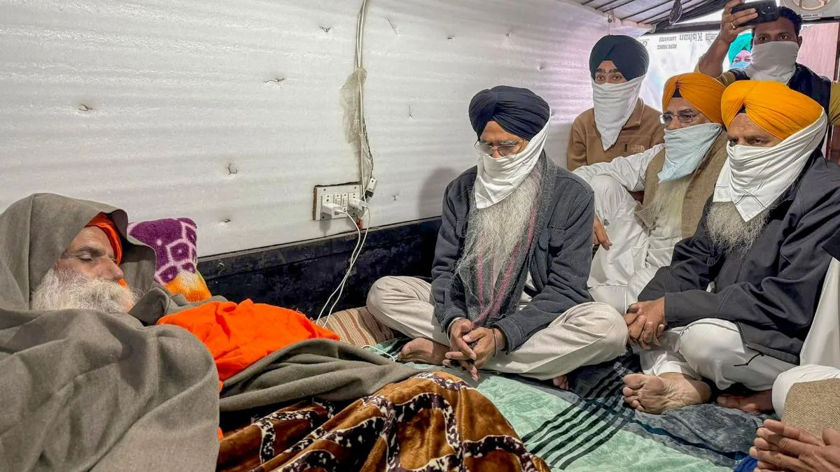SGPC President Harjinder Singh Dhami meets farmer leader Jagjit Singh Dallewal. 