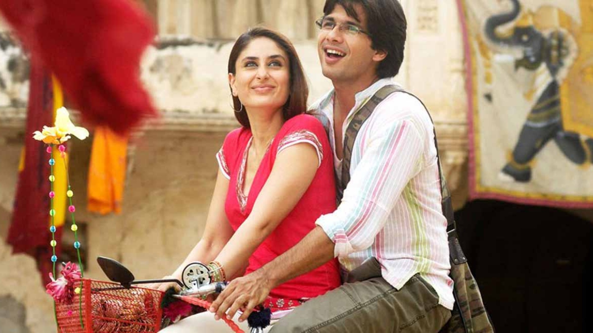 Shahid Kapoor's 'Aditya-Geets's divorce' take on Jab We Met upsets fans, know whole matter here