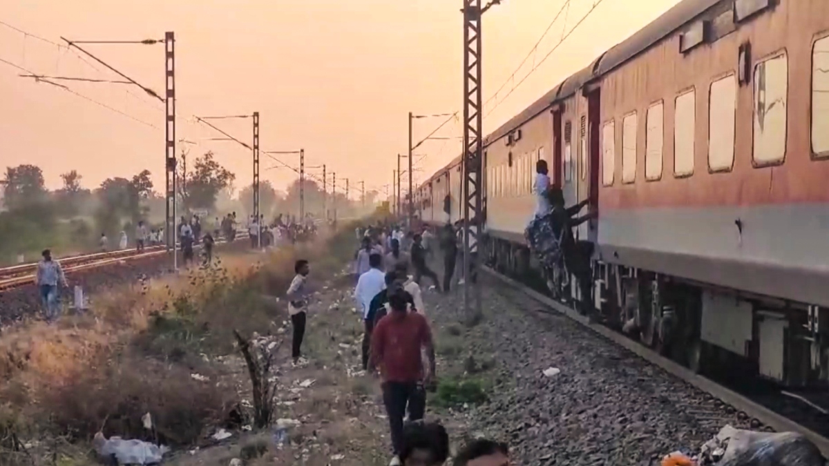 Jalgaon train accident kills seven Nepalis; inquiry underway