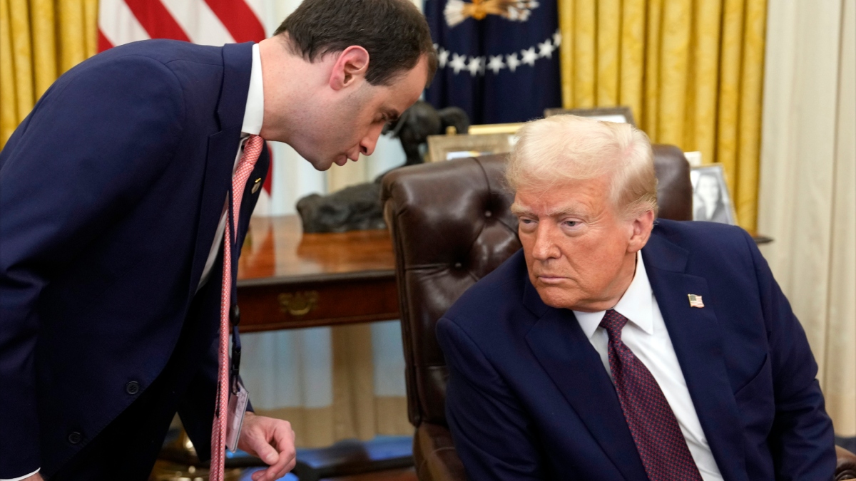 US arrests over 500 illegal immigrants as mass deportations begin after Trump’s takeover – India TV US arrests over 500 illegal immigrants as mass deportations begin after Trump’s takeover – India TV