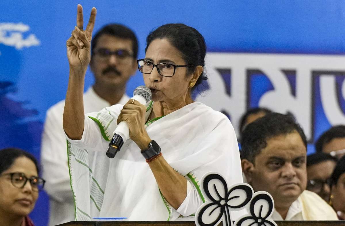 West Bengal govt revokes 8 incentive schemes, to formulate modern one to set up industries