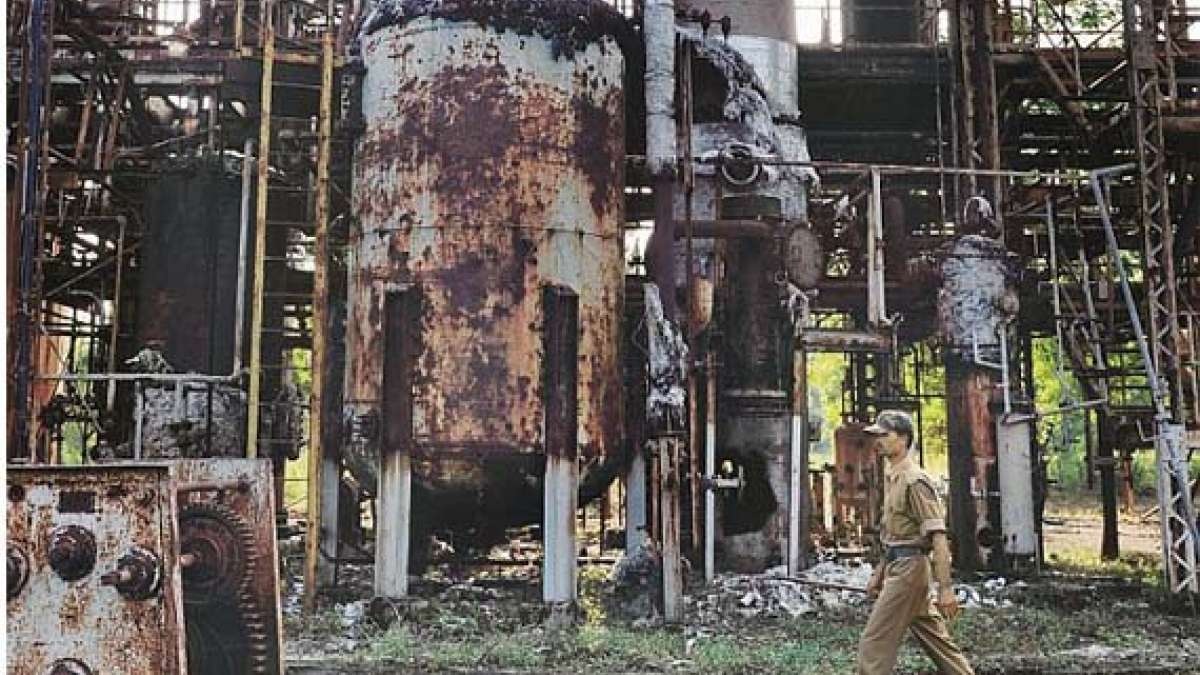 Bhopal gas tragedy: Incineration of Union Carbide factory waste begins at Pithampur on trial basis