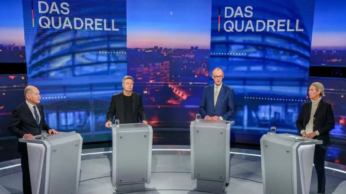 Olaf Scholz, Robert Habeck, Friedrich Merz and Alice Weidel in a poll debate 