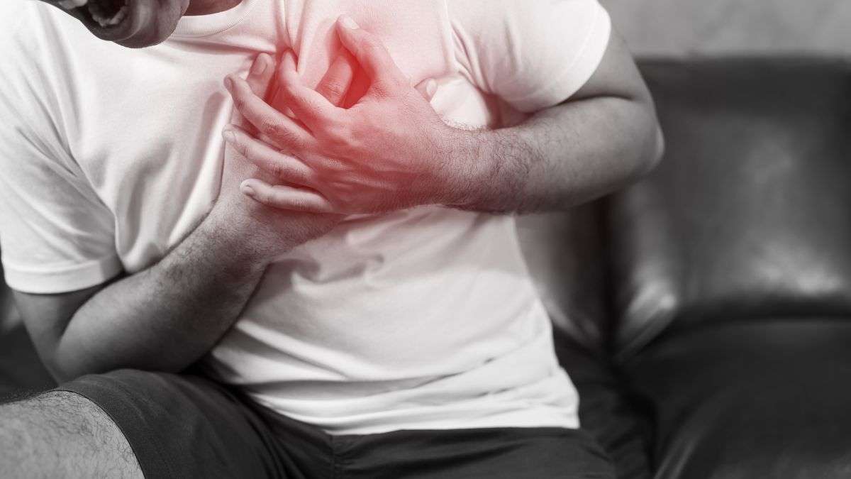 Heart disease causes: 5 common risk factors of coronary heart disease