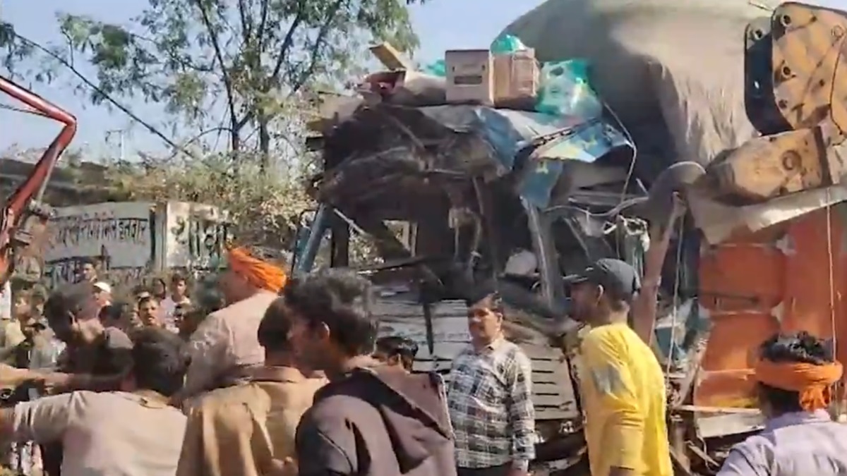 MP: Four persons, including three women killed, 1 injured in collision of two trucks in Umaria