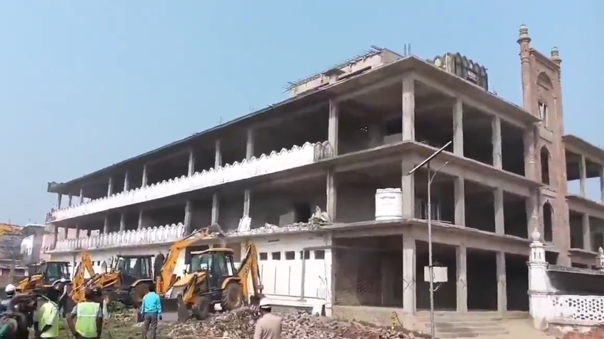 Uttar Pradesh: Illegally constructed portion of Madni mosque in Kushinagar demolished