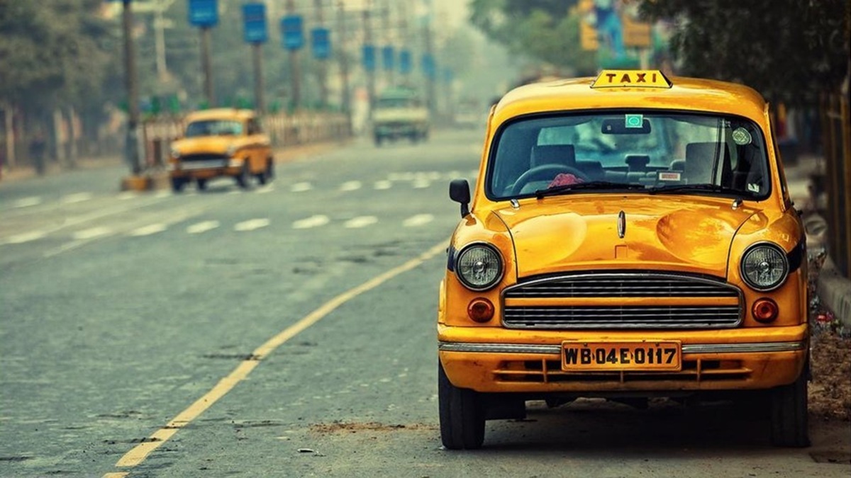 CNG yellow taxis to ply Kolkata's roads soon, focus on providing modern amenities to commuters