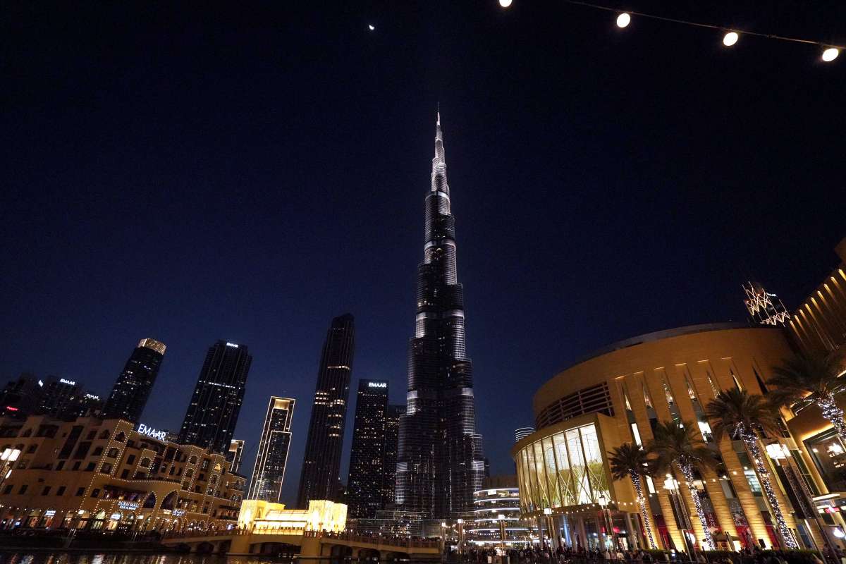 Explosion near Dubai's Burj Khalifa amid Israel-Iran conflict: Is world ...