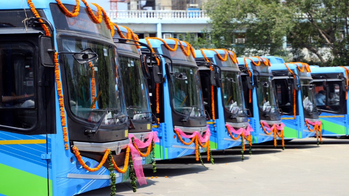 Delhi to get over 1,000 electric buses this month: Transport minister