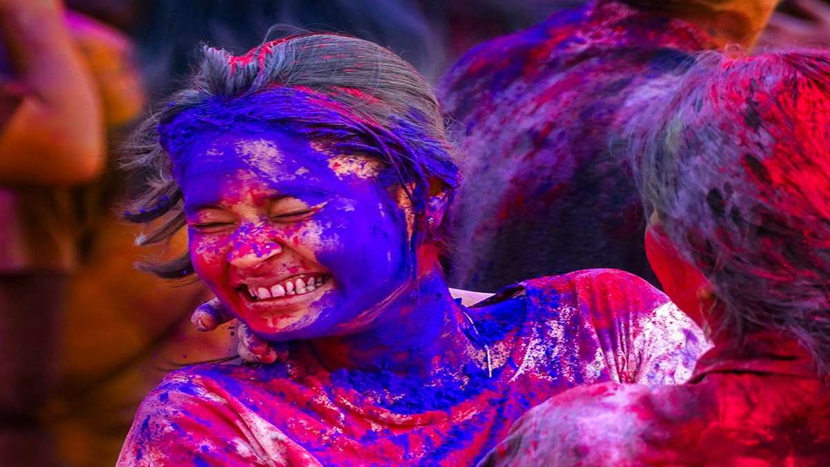 Uttar Pradesh: Hindus to play Holi till 2:30 pm on Mar 14 in Sambhal, Muslims to offer Jumma namaz thereafter