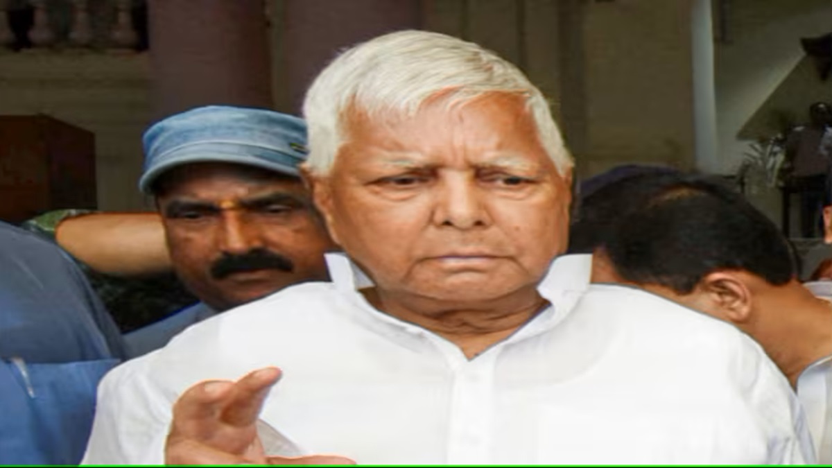 Land-for-jobs case: Lalu Yadav reaches ED office, RJD workers stage protest in Patna