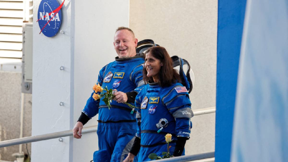 techonology nasa astronauts stuck in space for 9 months set to return this month