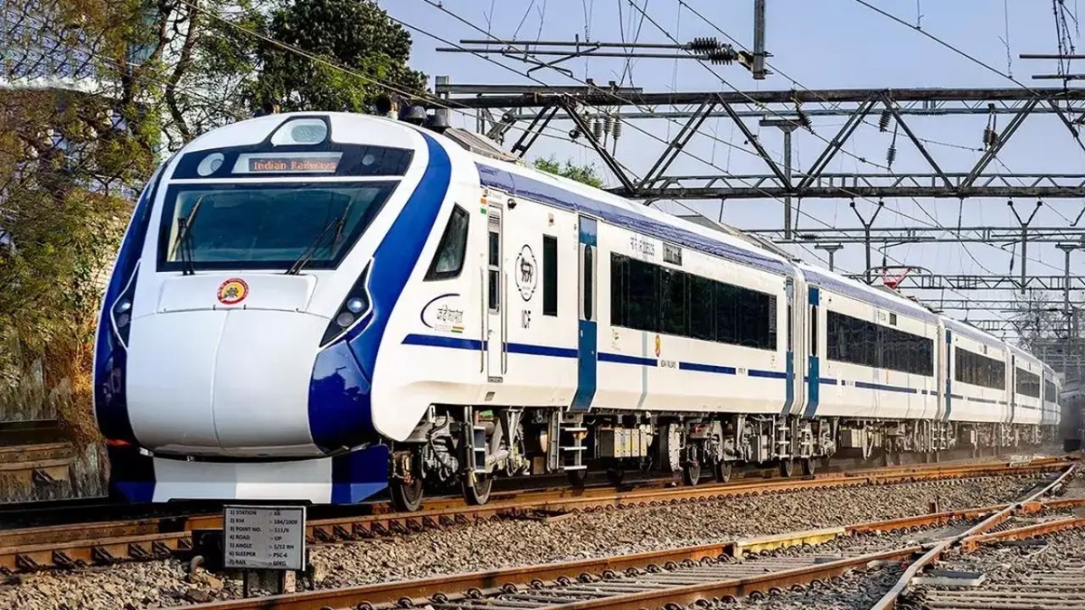 Vande Bharat Express starts offering chips, cold drinks, biscuits to passengers: Services begin on this route