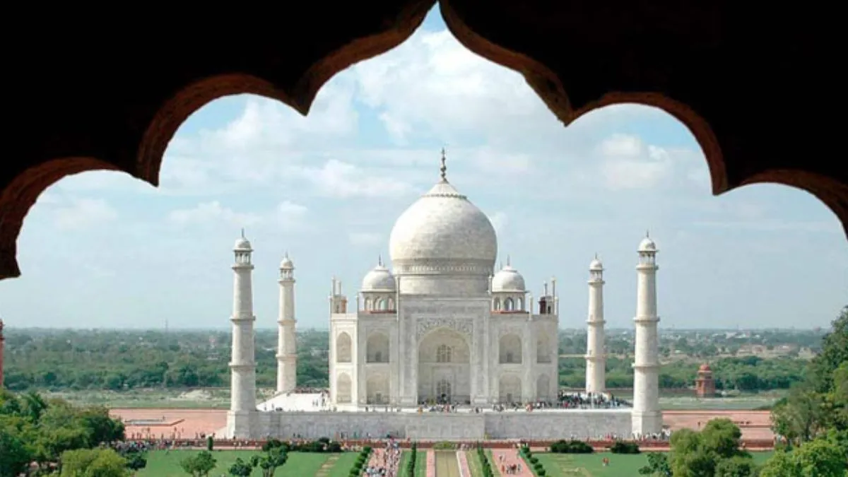 UNESCO World Heritage Site Taj Mahal. 