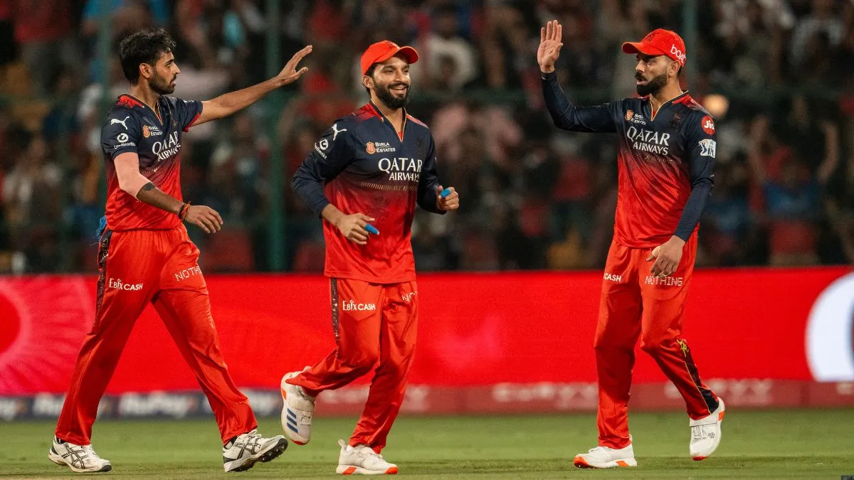 Bhuvneshwar Kumar, Rajat Patidar and Virat Kohli