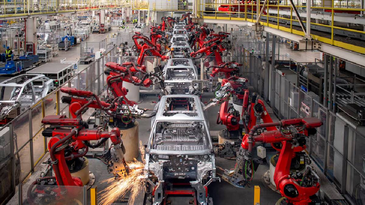 Govt incentivises local EV production with significant import duty cuts