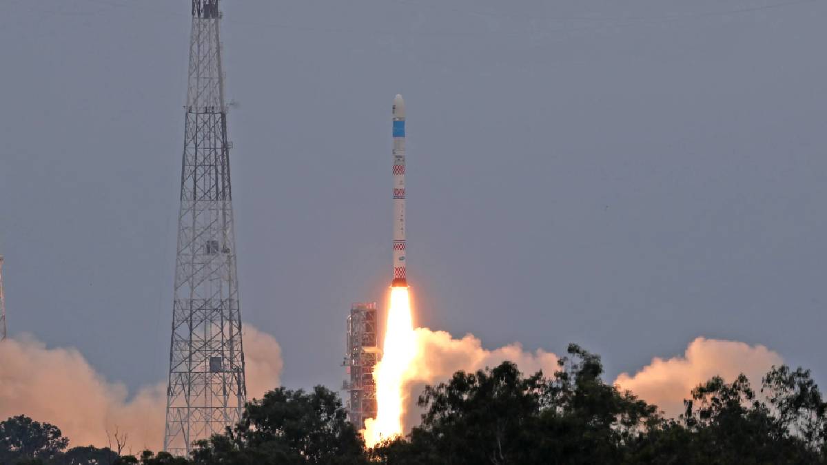 Hindustan Aeronautics Secures Major SSLV Production Milestone: Tech Transfer Paves the Way for Future Rocket Innovation