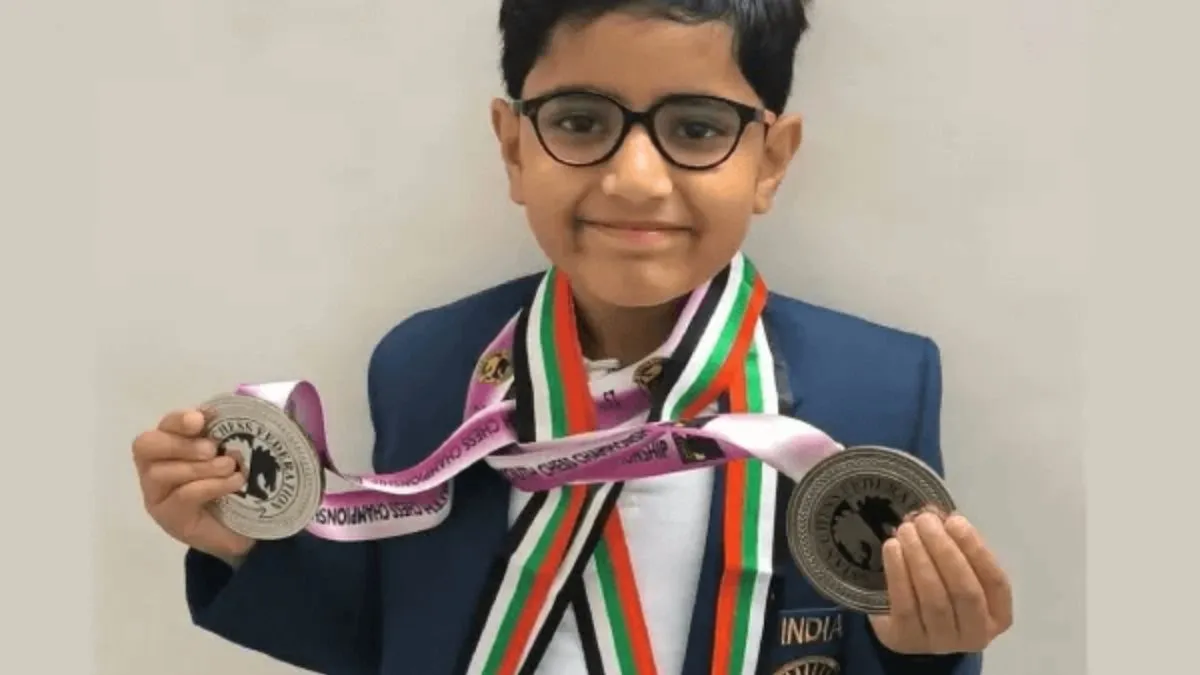 Who is nine-year-old Aarit Kapil? Indian chess prodigy stuns Magnus Carlsen  in online chess tournament | Other News – India TV