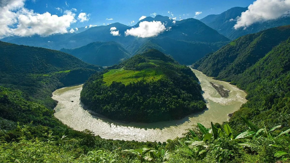 Yarlung Tsangpo grand canyon