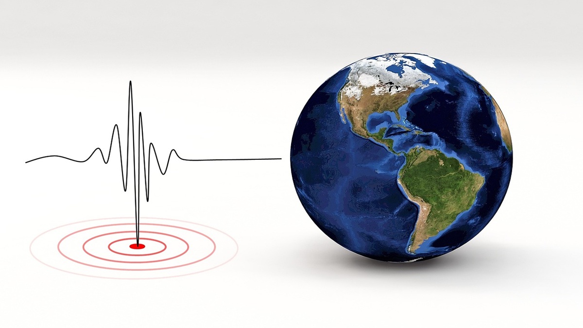 Earthquake tsunami japan 2025 video