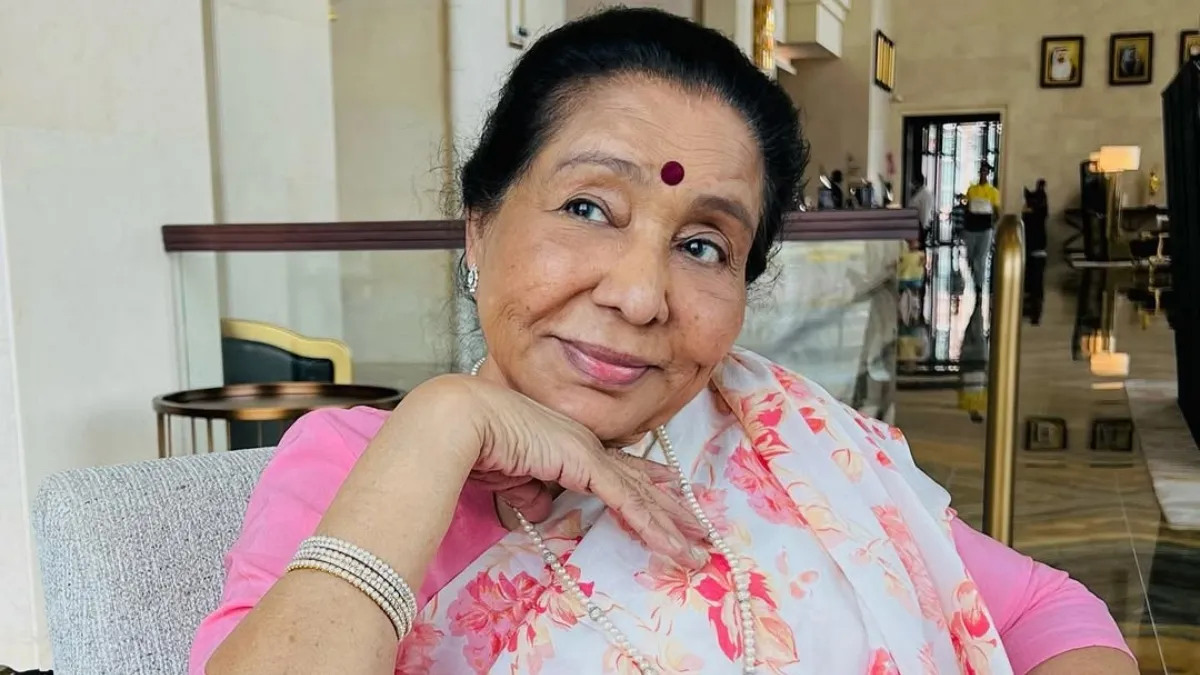 Asha Bhosle is widely known for her superhit songs, which include 'Sharara', 'Le Gayi', 'Radha Kaise Na Jale', and others