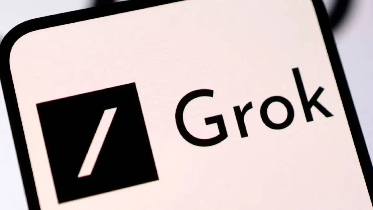 Grok called out a user for his racist comment 