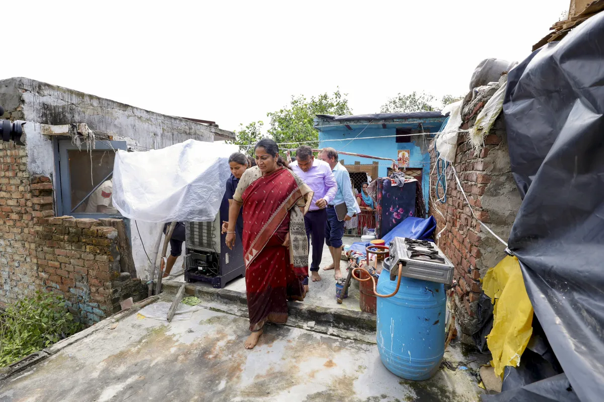 Eyewitnesses describe the moment when Delhi CM Rekha Gupta was attacked