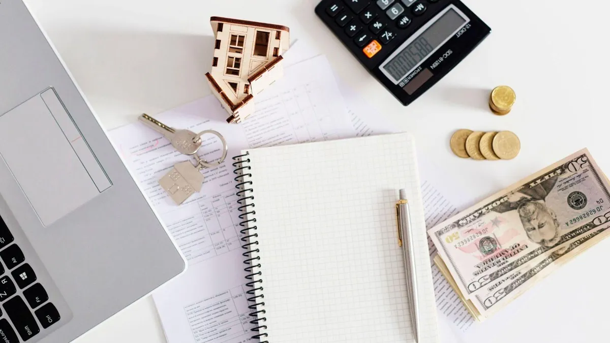 How EMI calculators assist in long-term home loan planning.