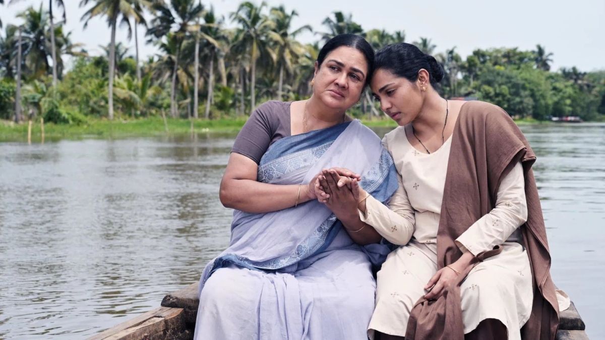 Ullozhukku actor Urvashi lashes out at National Awards Jury over win in supporting role category