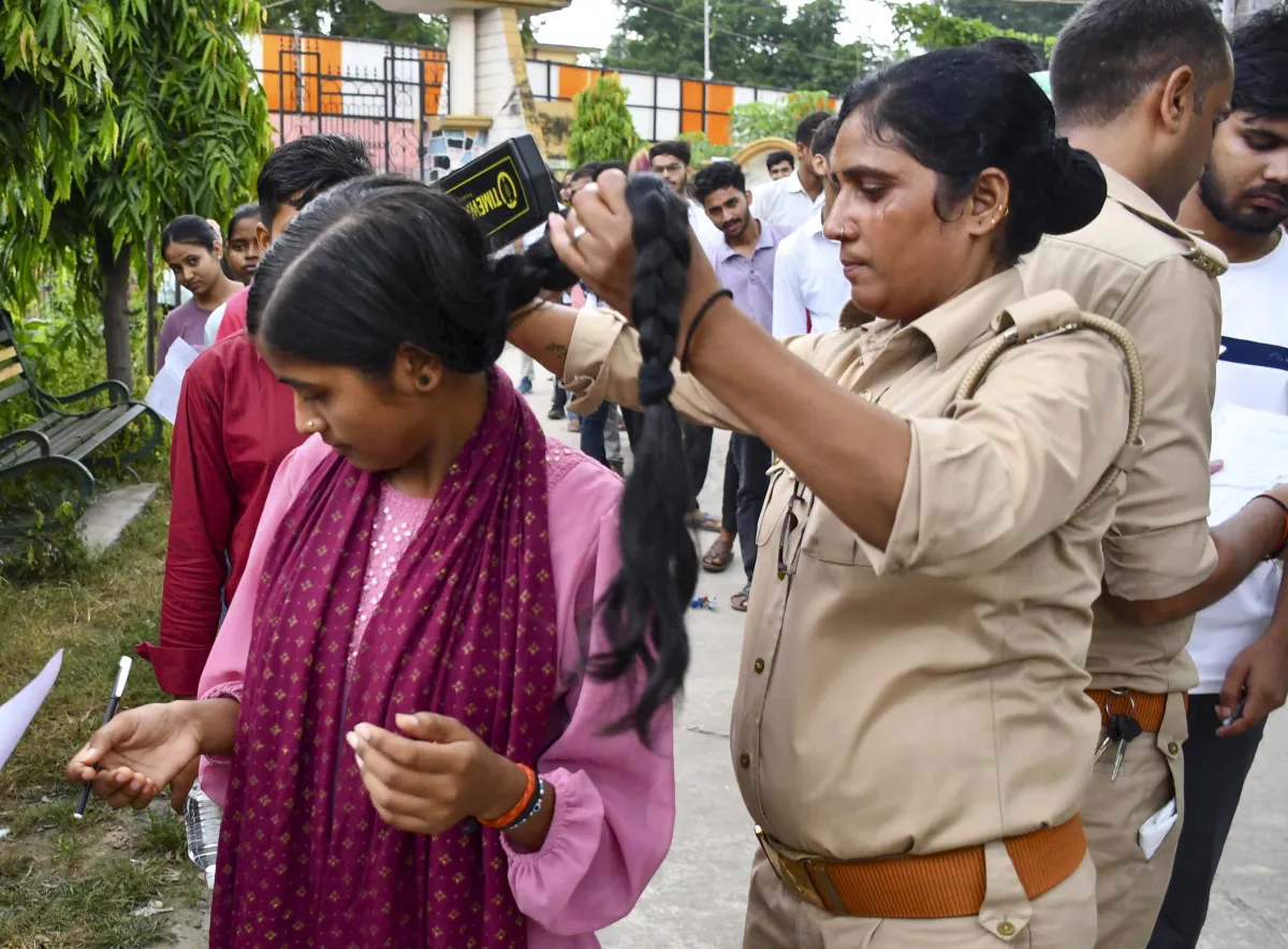 SBI Clerk Prelims Exam 2025 centre guidelines 