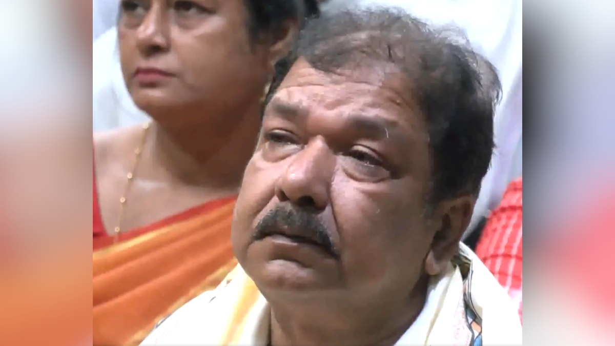 Bihar BJP chief Dilip Jaiswal in tears as PM Modi hits back at remarks ...