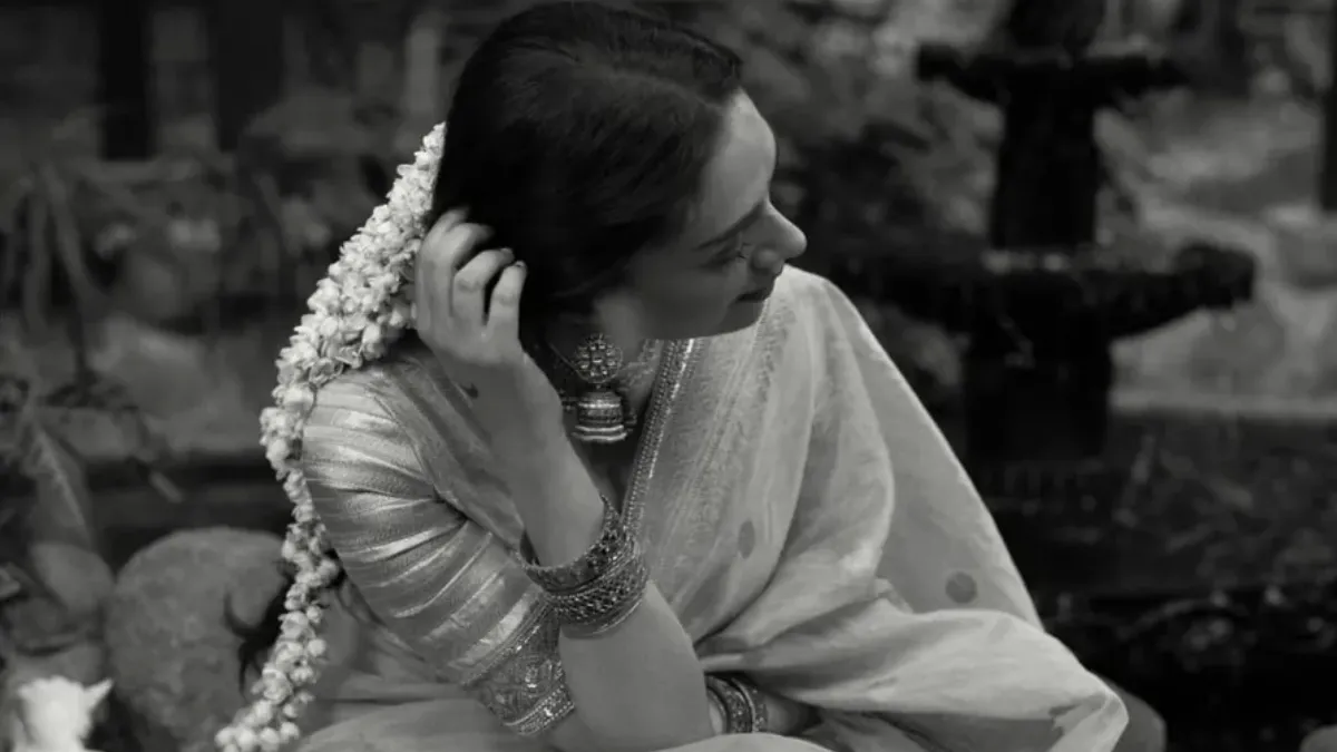 Aditi Rao Hydari in her wedding lehenga