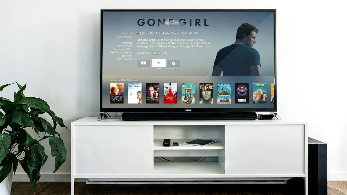 LED Smart TVs available at starting price of Rs 13,499