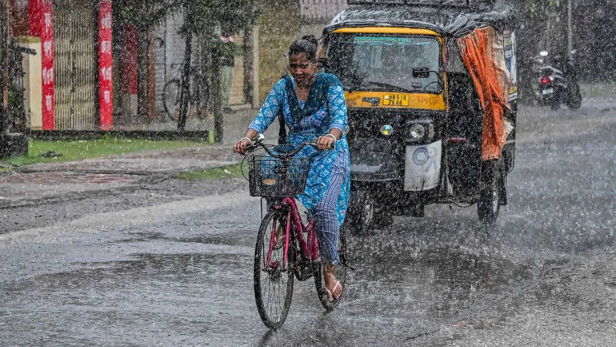 Amid alerts, the district administration across several states have declared holiday for school and colleges on September 3.
