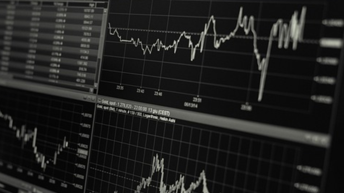 Gujarat Gas to Oil India, these stocks traded ex-dividend today