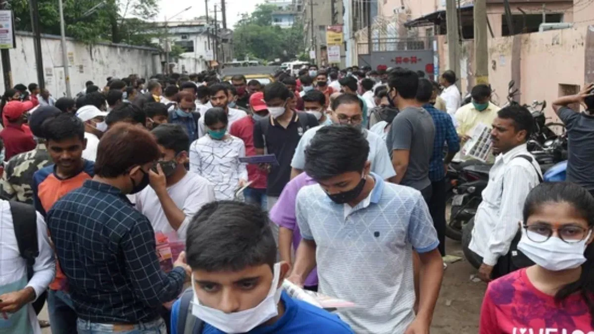 SBI Clerk Mains 2025 date out. 