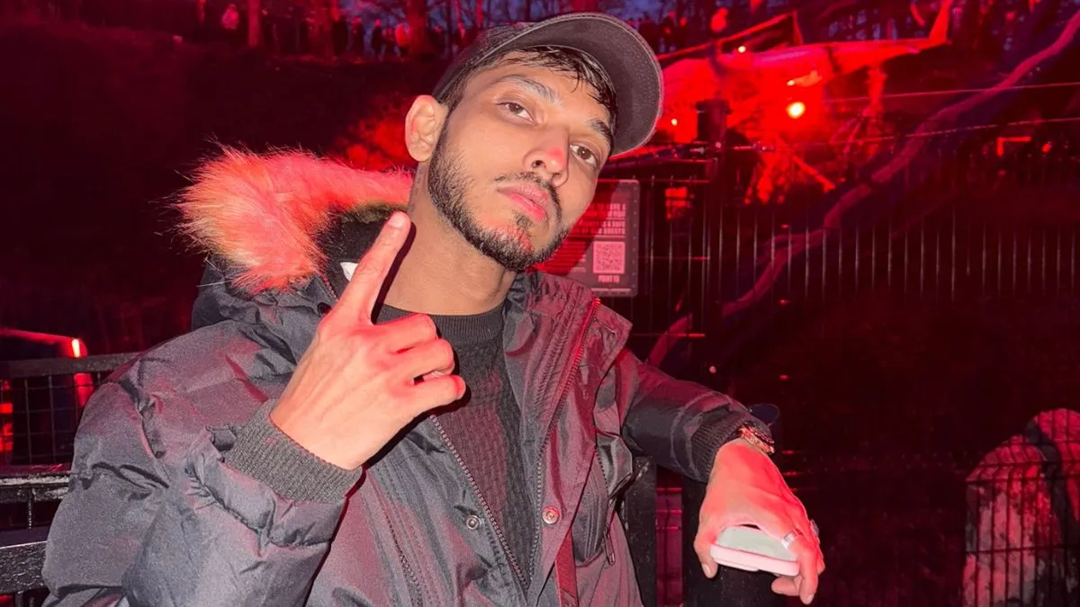 Pakistani rapper Talha Anjum waves tricolour at concert, says 'I'll do ...