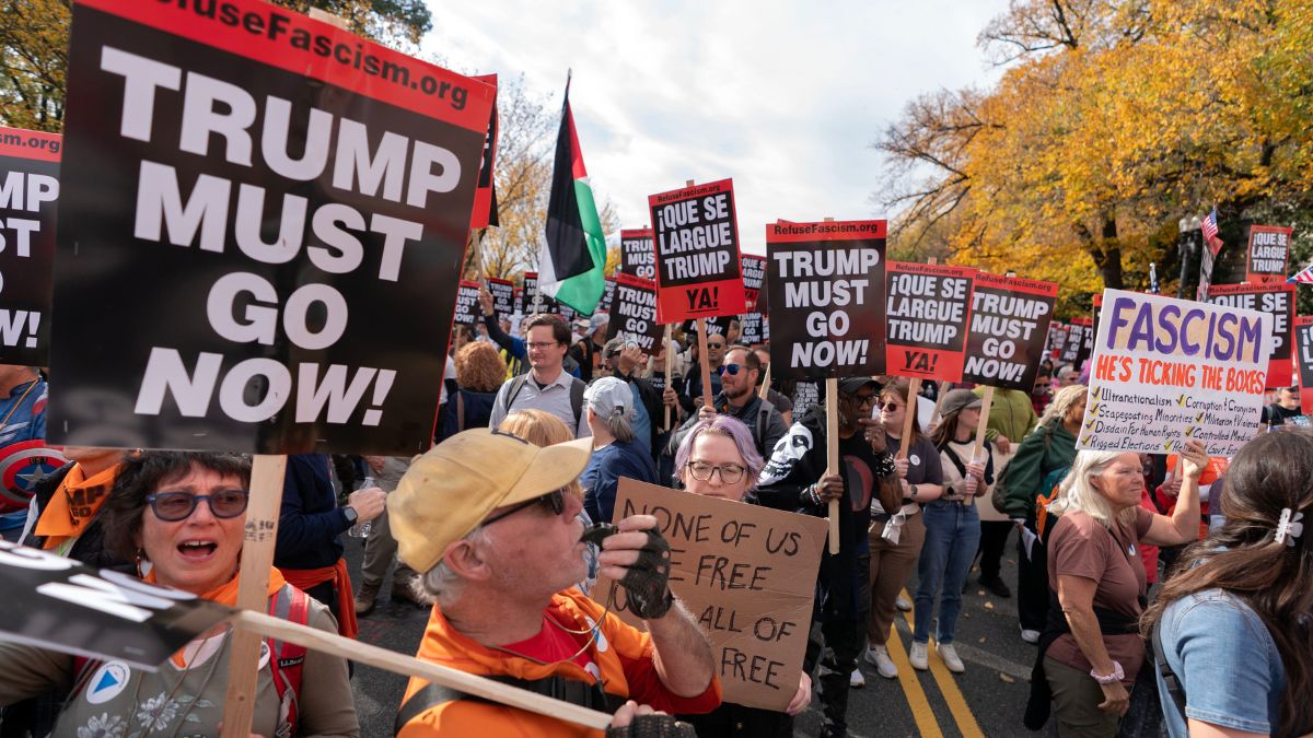 US government shutdown: New York, Los Angeles, Chicago among key airports to witness flights cut
