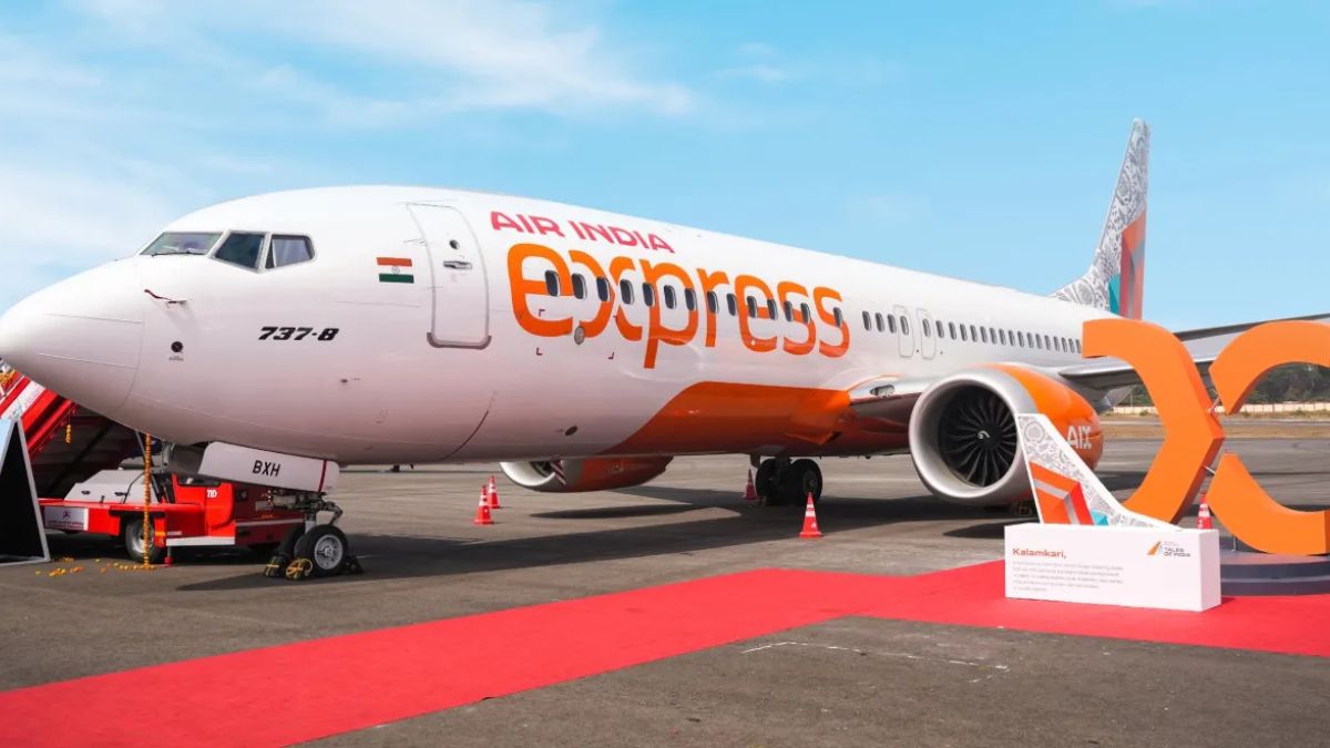 Air India Express' Jeddah-Kozhikode flight makes emergency landing in Cochin after 'tyre failure' | India News – India TV