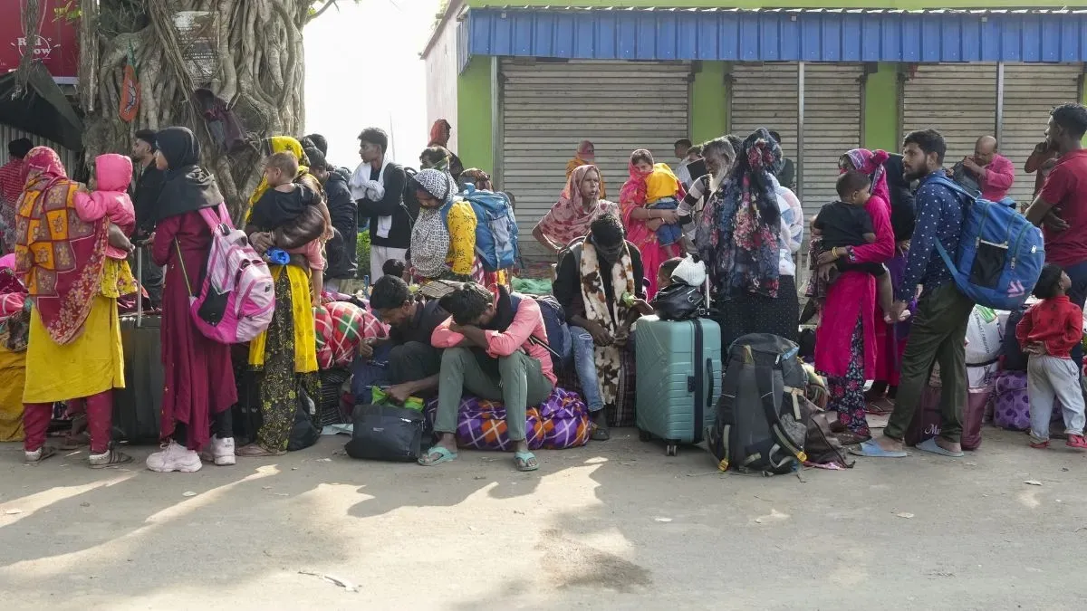 Bangladeshi infiltrators have started returning to their country after the SIR process began. 