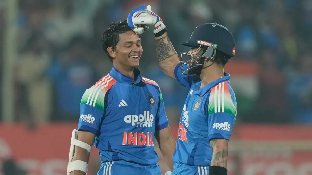 Virat Kohli with Yashasvi Jaiswal.