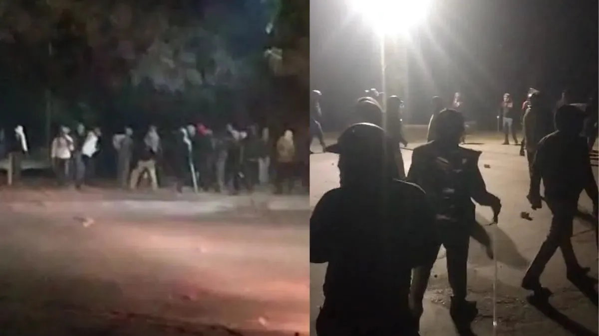 A clash broke out at the BHU campus on Tuesday night. 
