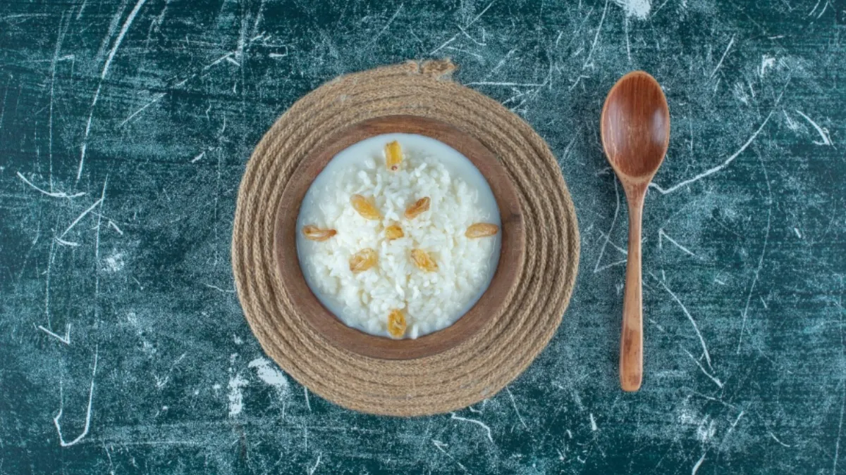 Water-dense snacks you must try during winter.